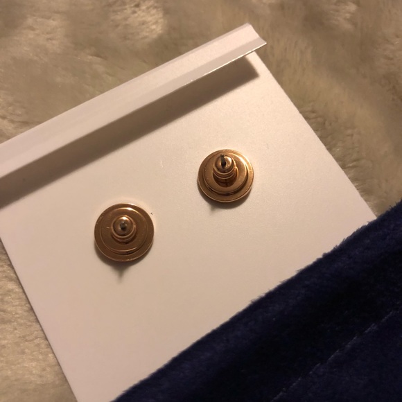 NWT Tory Burch Hex Logo Rose Gold Earrings - Picture 4 of 4